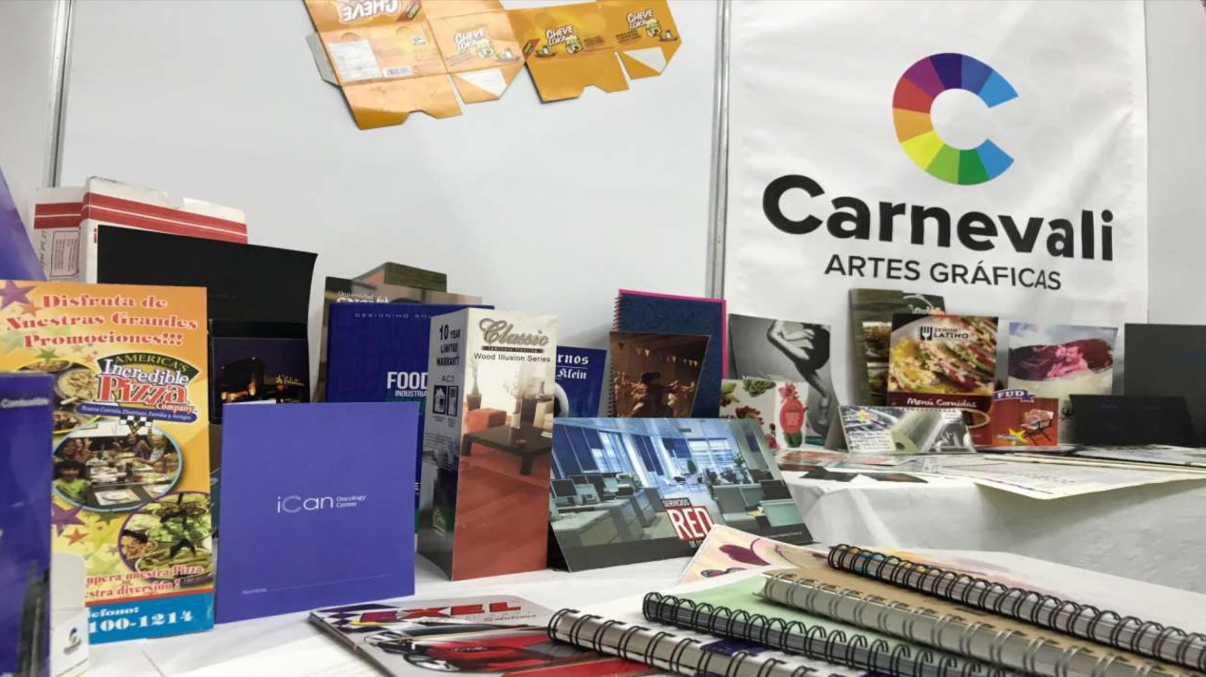 Fotografía de cuadernos y más impresiones profesionales de Carnevali